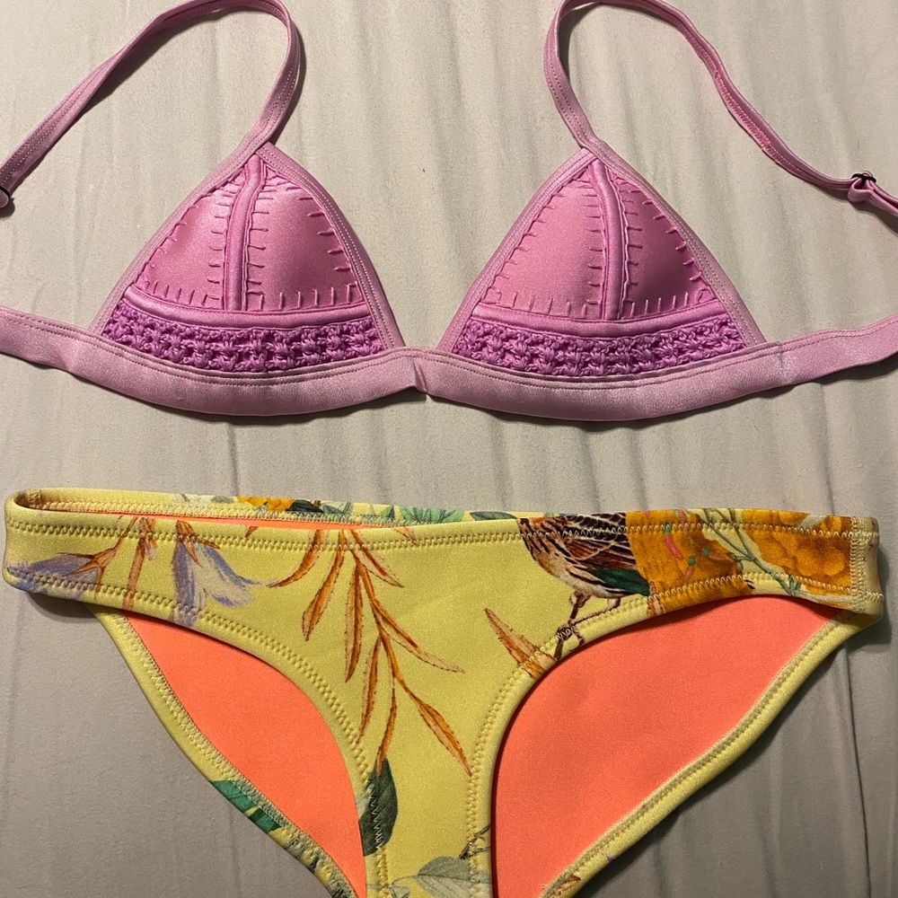 Triangl Bikini Set
